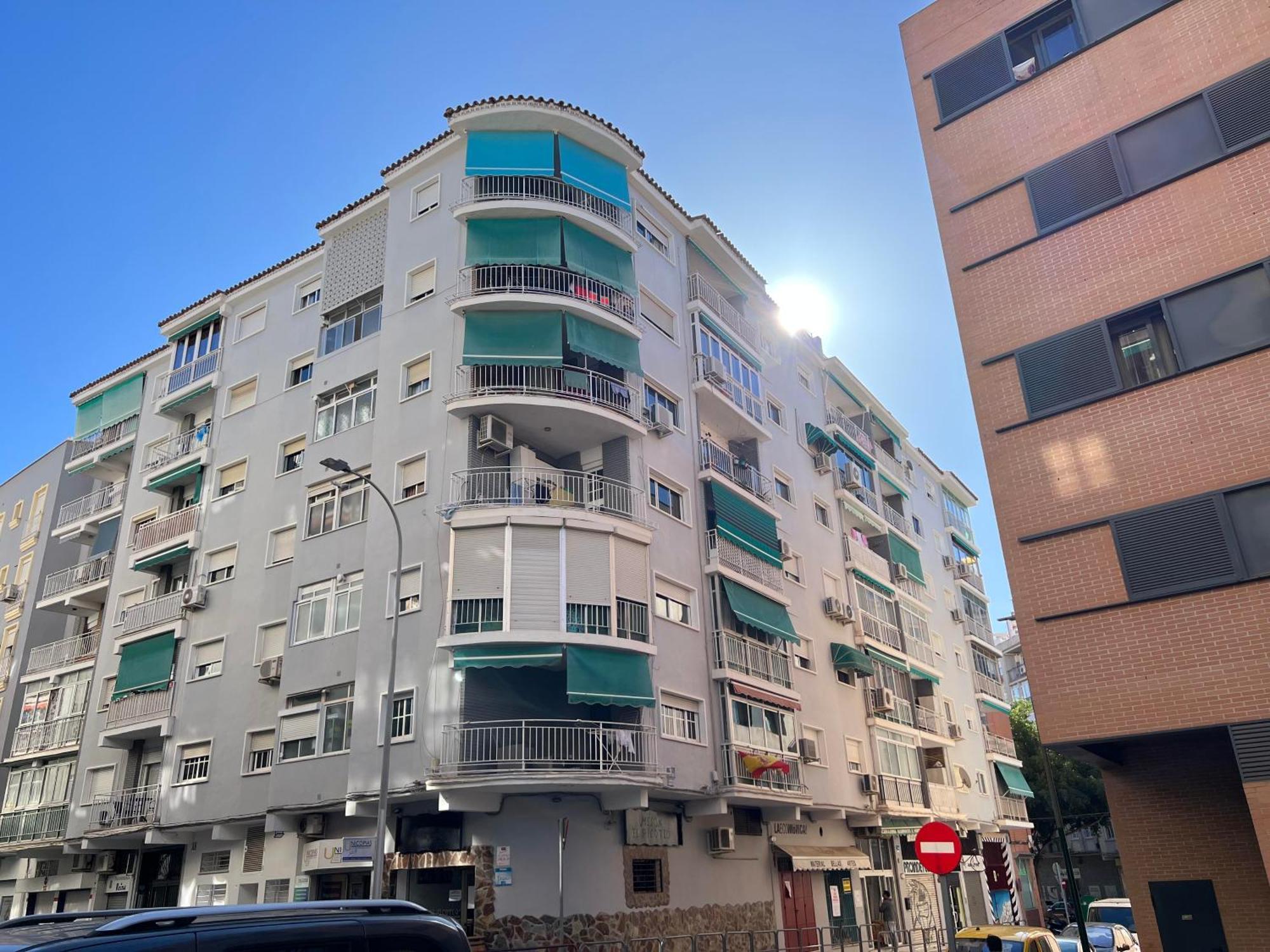 Gran Apartamento Con Parking Gratis Centro De Málaga Dış mekan fotoğraf