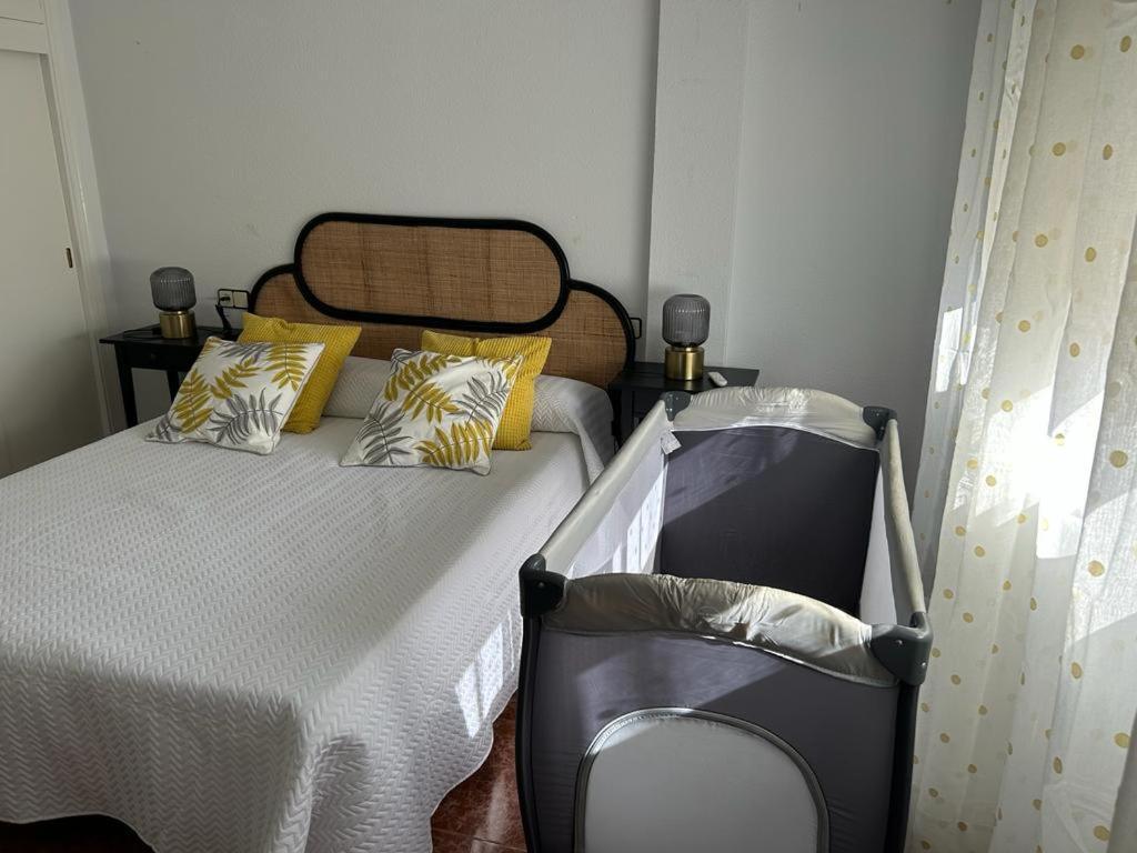 Gran Apartamento Con Parking Gratis Centro De Málaga Dış mekan fotoğraf